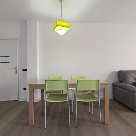 Apartment Uhc Sol Park *